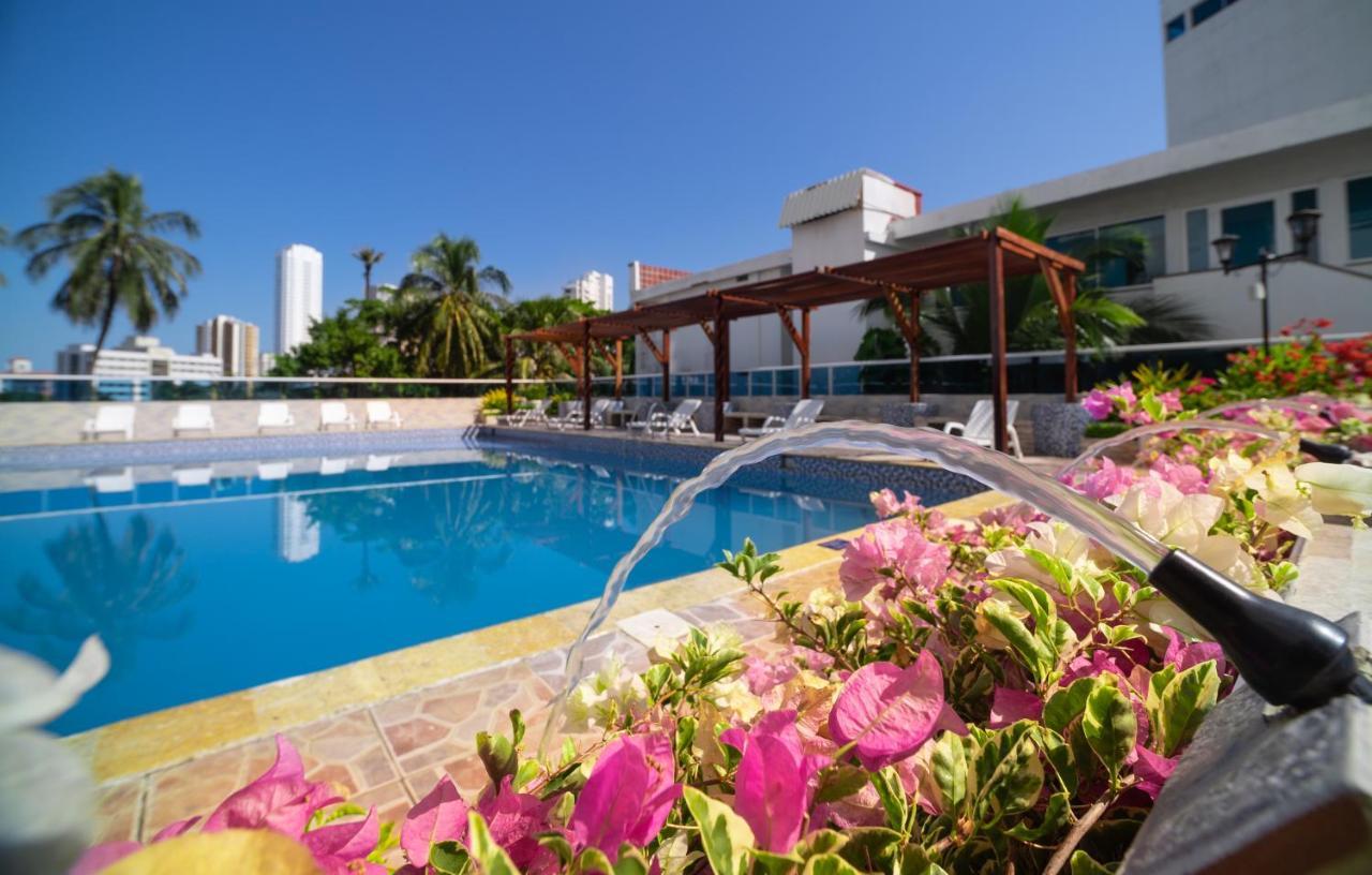 Lago Y Mar Apartamentos Cartagena Ngoại thất bức ảnh